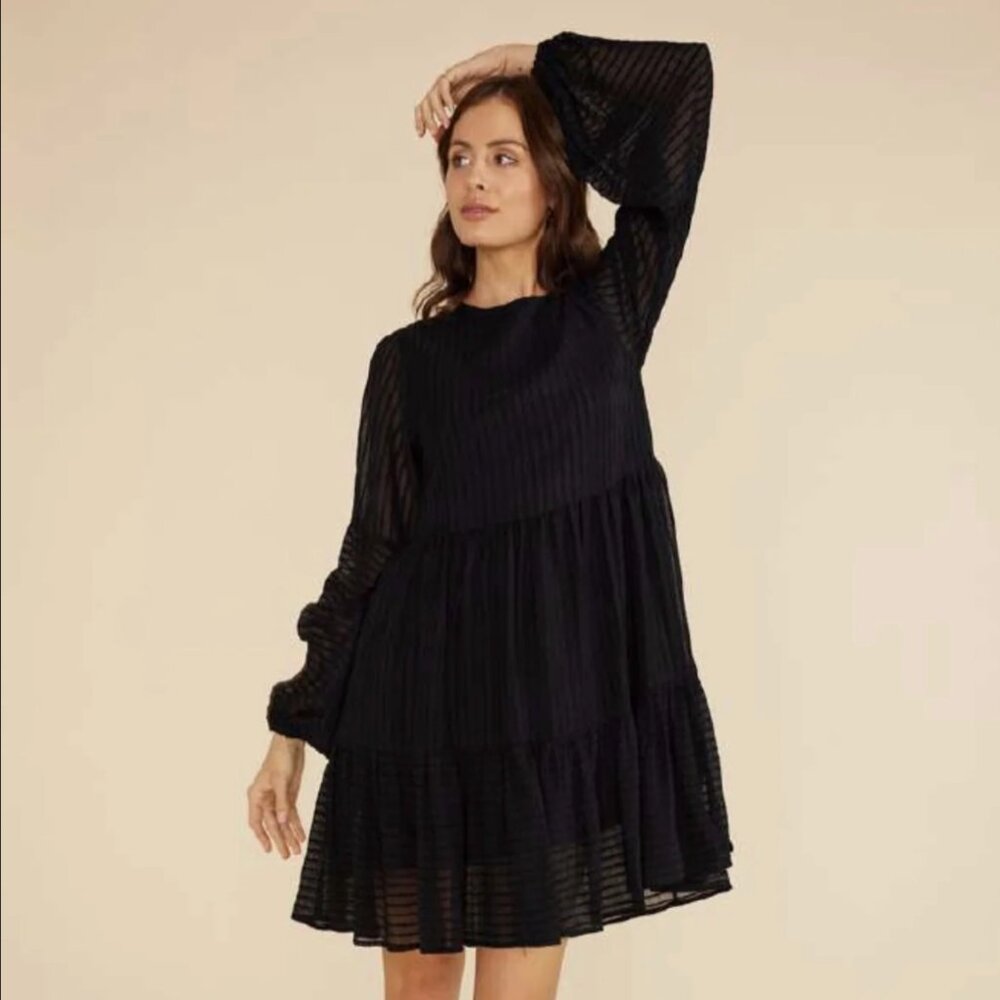 EUC MINKPINK Lylah Long Sleeve Dress in Black, Relaxed Fit, Size Large